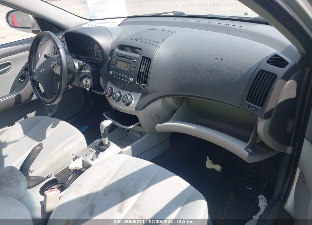 2008 HYUNDAI ELANTRA GLS/SE VIN: KMHDU46D58U530133