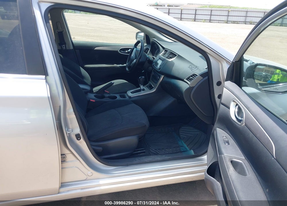 2015 NISSAN SENTRA SV VIN: 3N1AB7AP3FY362683