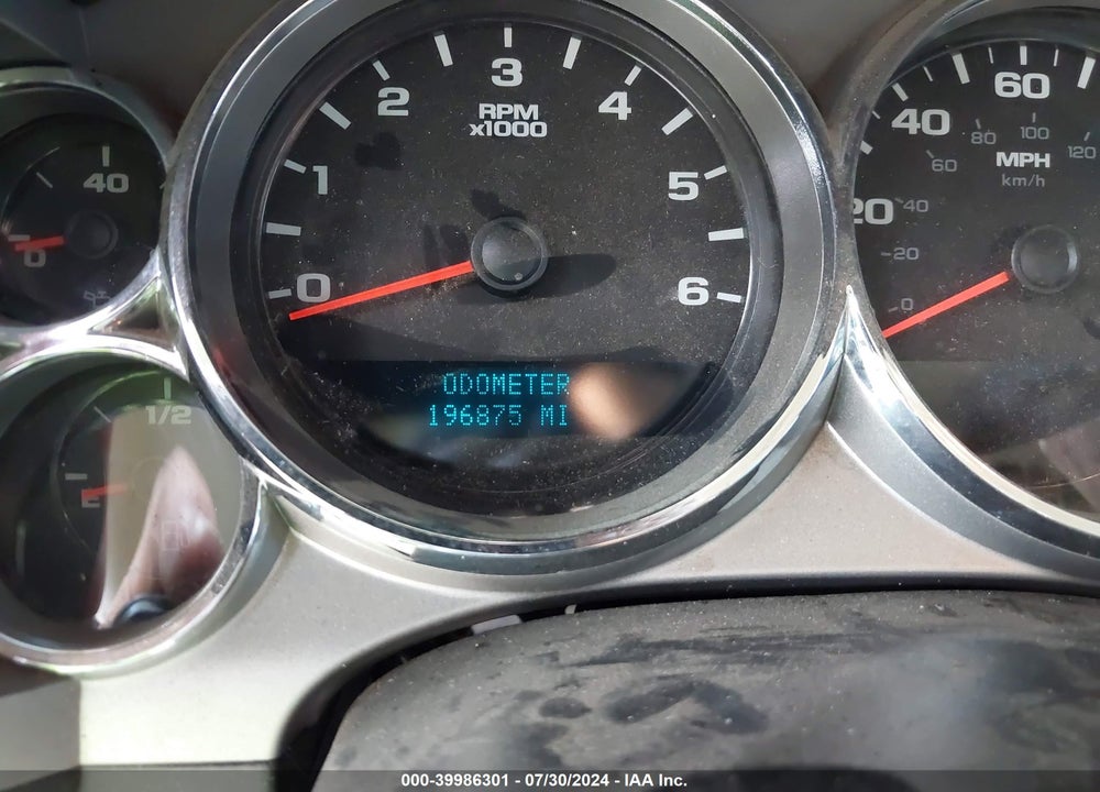 2011 CHEVROLET SILVERADO 1500 LT VIN: 3GCPKSE37BG215235