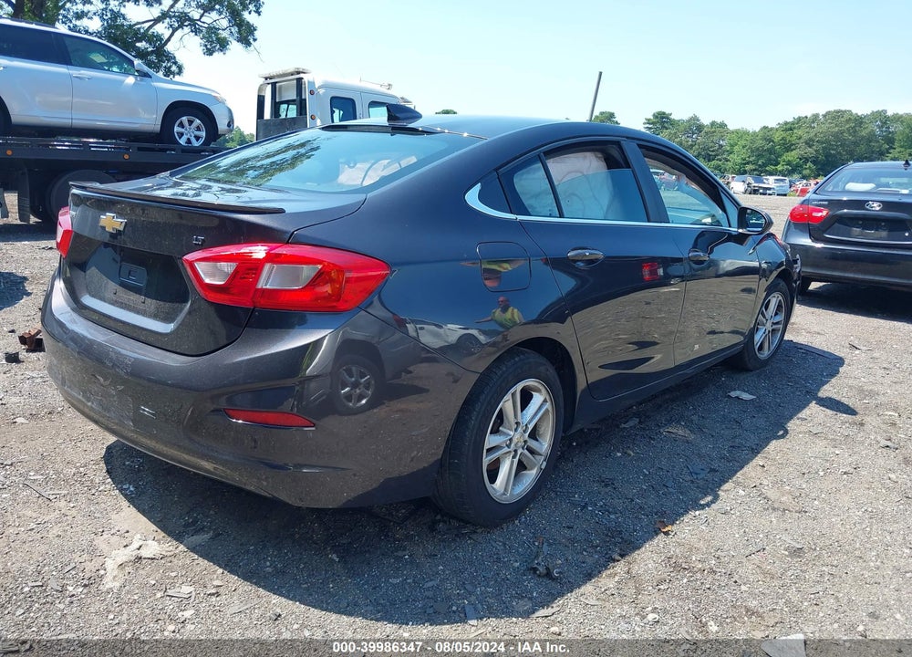 2017 CHEVROLET CRUZE LT AUTO VIN: 1G1BE5SM2H7154809