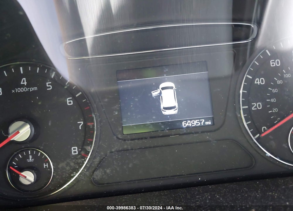 2019 KIA SORENTO 3.3L LX VIN: 5XYPGDA55KG508375