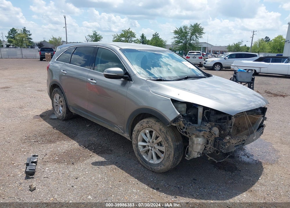 2019 KIA SORENTO 3.3L LX VIN: 5XYPGDA55KG508375