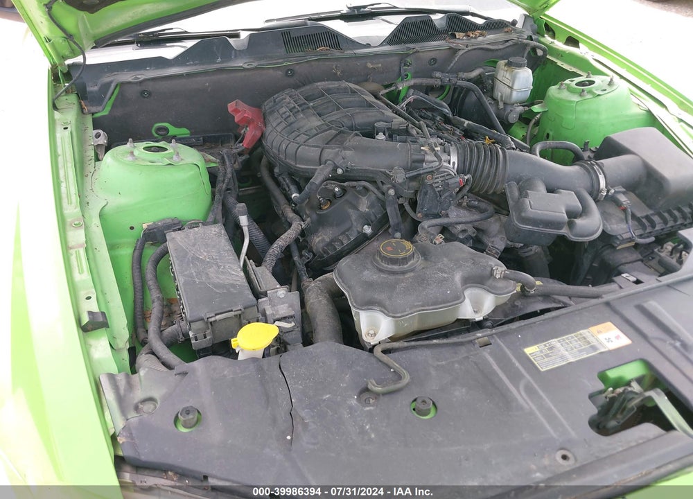 2014 FORD MUSTANG V6 VIN: 1ZVBP8AM5E5241046