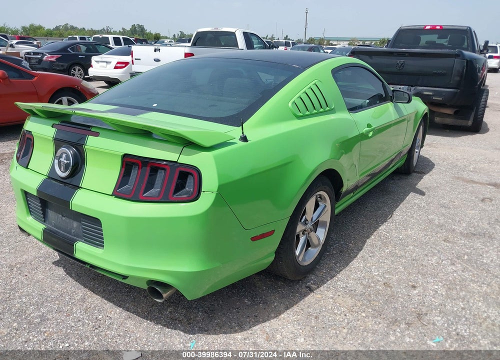 2014 FORD MUSTANG V6 VIN: 1ZVBP8AM5E5241046