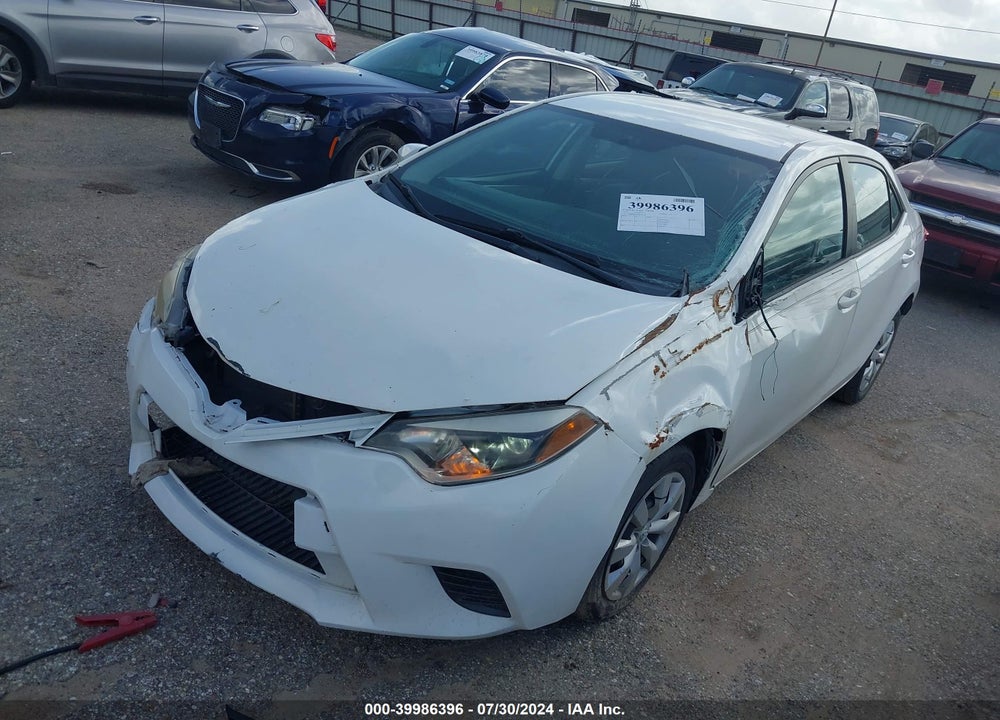 2015 TOYOTA COROLLA LE VIN: 5YFBURHE7FP305186