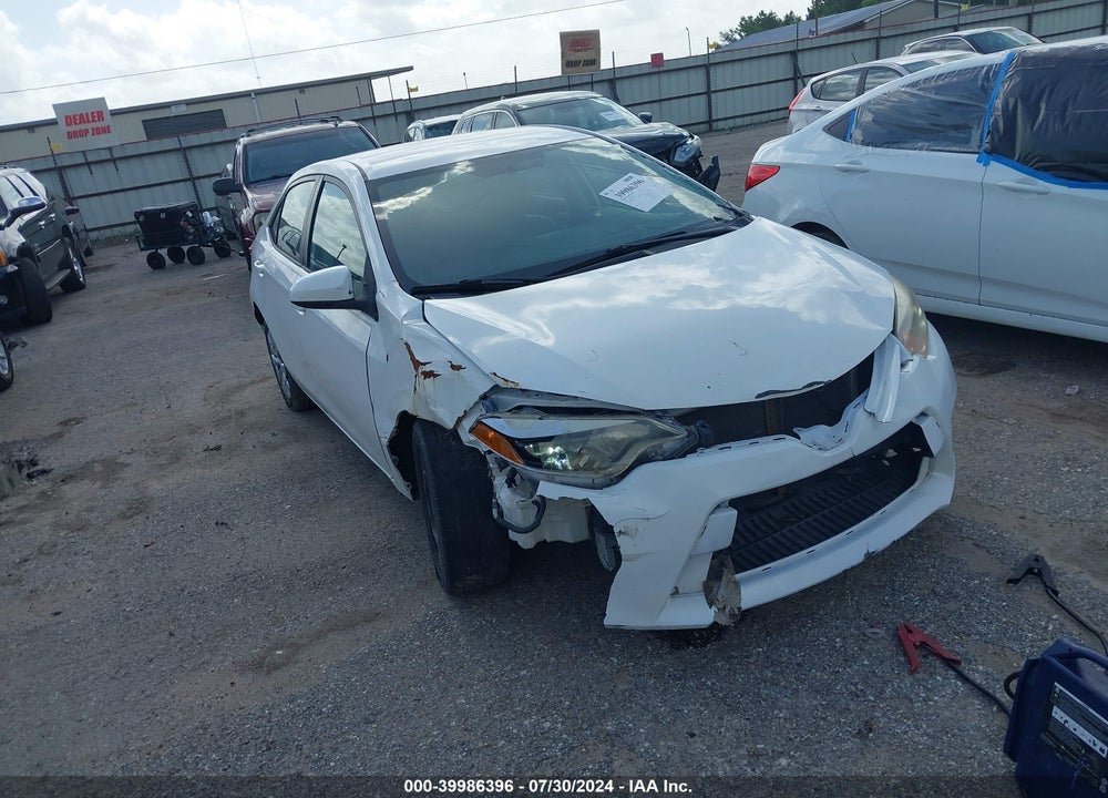 2015 TOYOTA COROLLA LE VIN: 5YFBURHE7FP305186