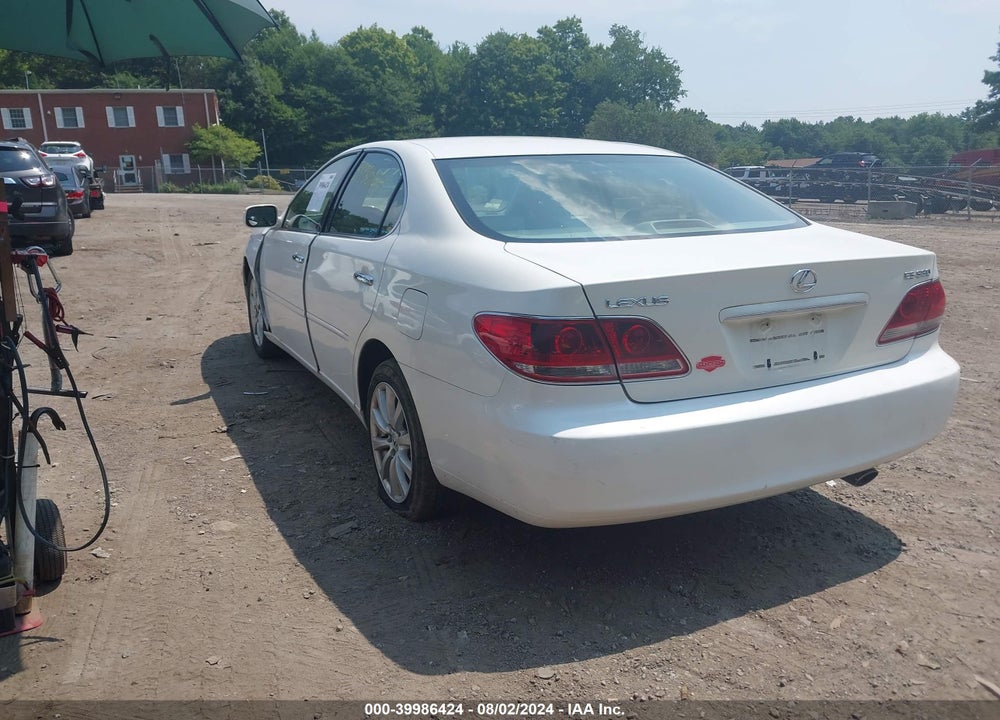 2005 LEXUS ES 330 VIN: JTHBA30G055140806