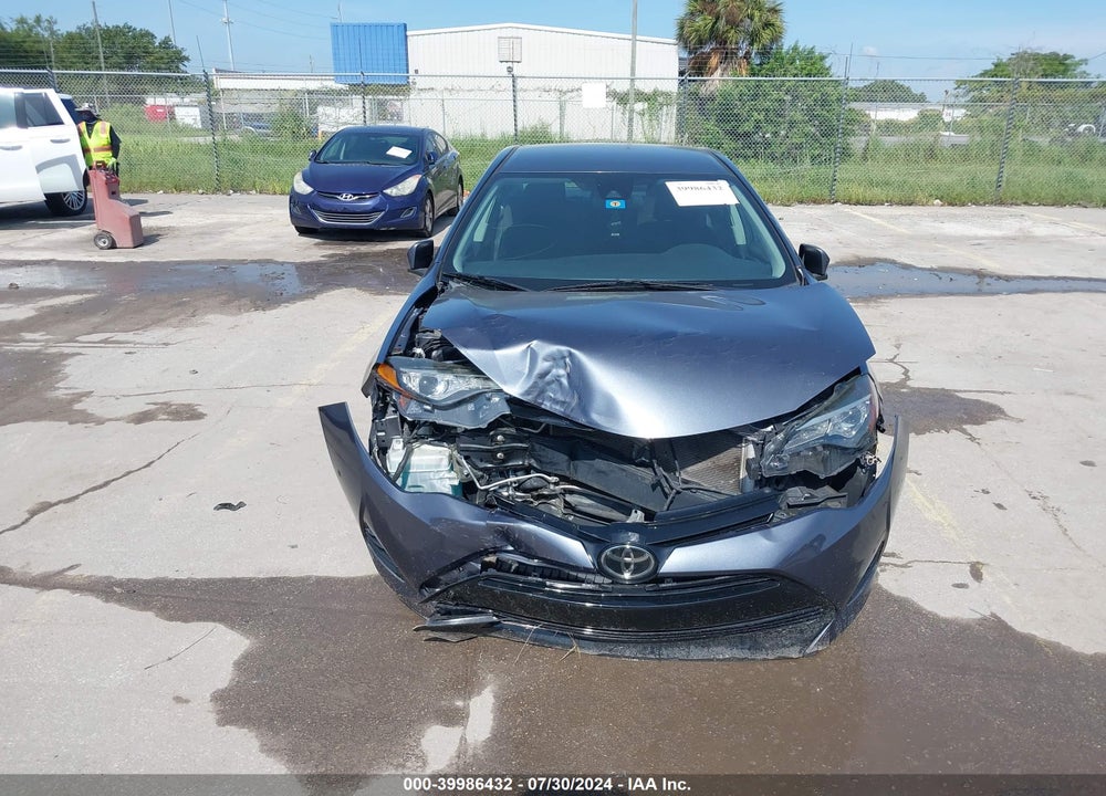 2017 TOYOTA COROLLA LE VIN: 5YFBURHE6HP655153