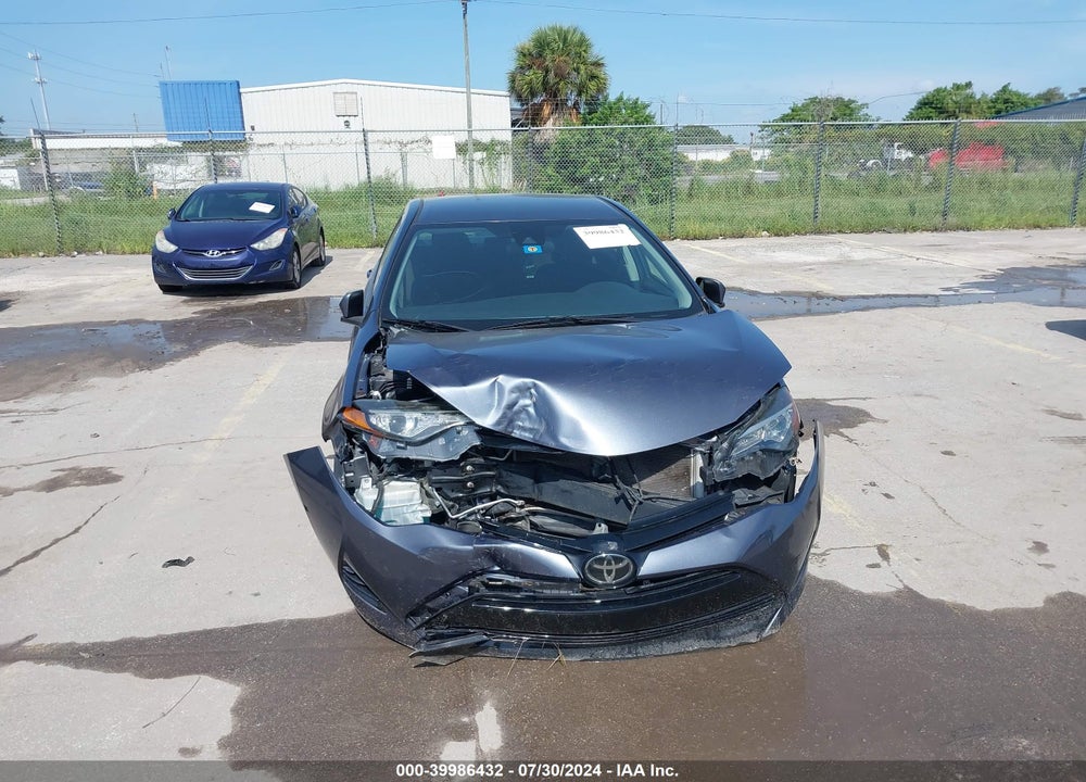 2017 TOYOTA COROLLA LE VIN: 5YFBURHE6HP655153