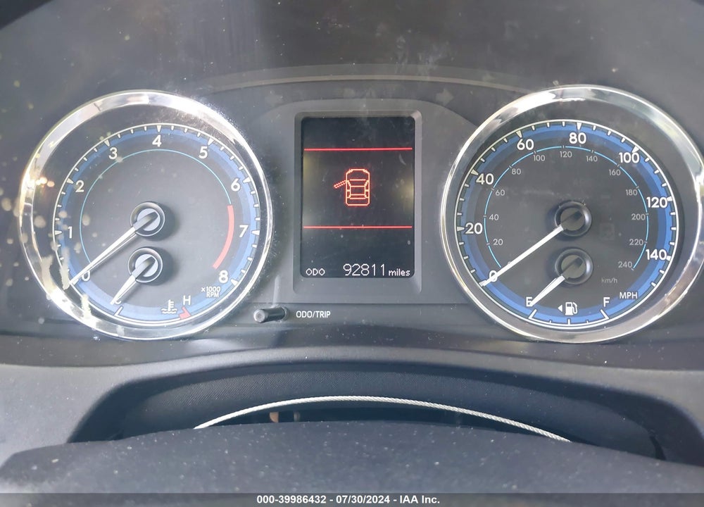 2017 TOYOTA COROLLA LE VIN: 5YFBURHE6HP655153
