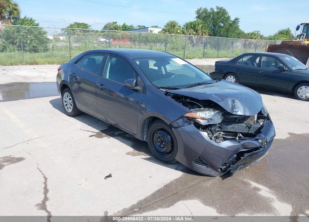 2017 TOYOTA COROLLA LE VIN: 5YFBURHE6HP655153