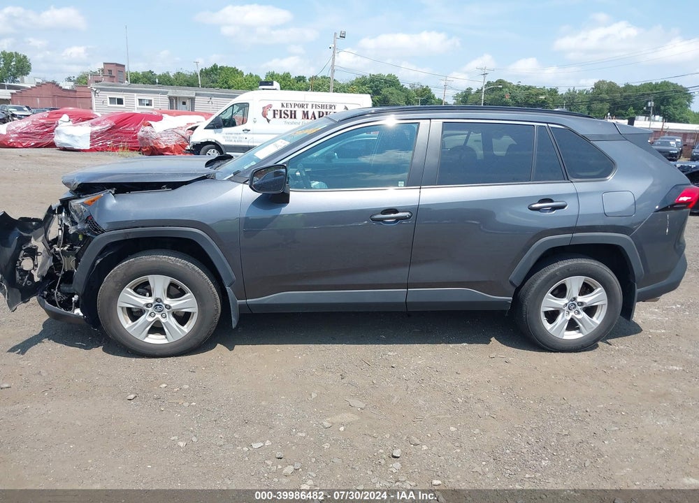 2019 TOYOTA RAV4 XLE VIN: 2T3P1RFV7KC058237