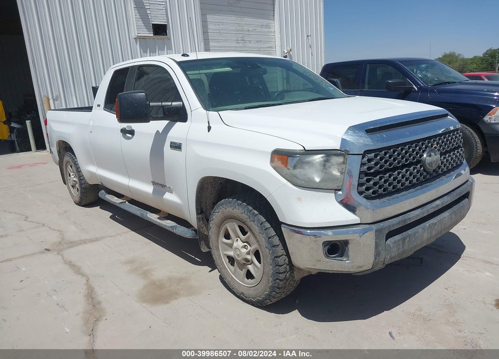 2019 TOYOTA TUNDRA SR5 5.7L V8 VIN: 5TFUW5F15KX859155