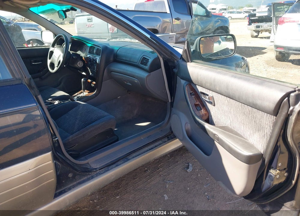 2002 SUBARU OUTBACK VIN: 4S3BH675527624618
