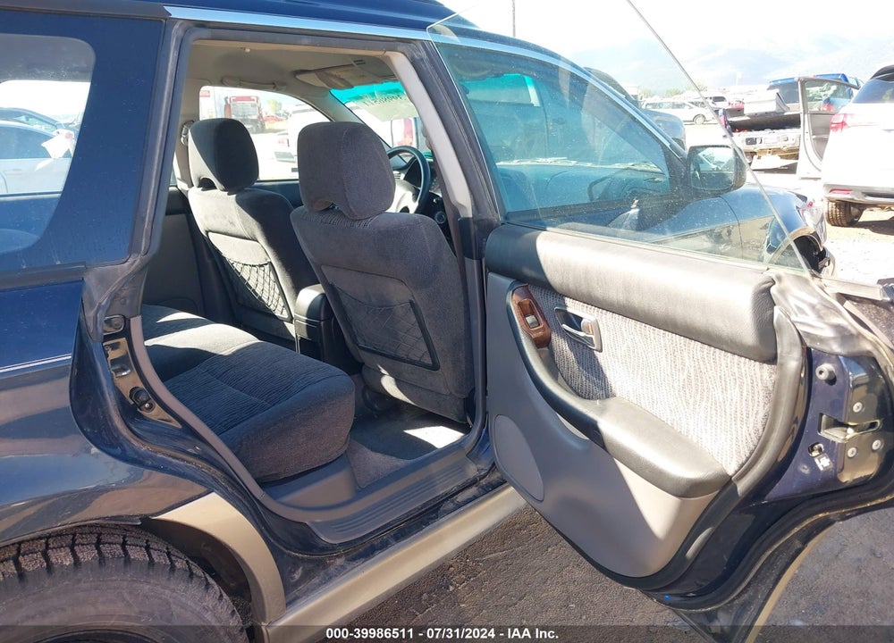 2002 SUBARU OUTBACK VIN: 4S3BH675527624618