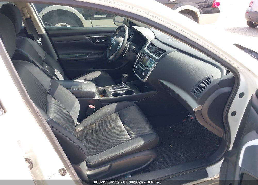 2016 NISSAN ALTIMA 2.5 SR VIN: 1N4AL3AP5GN384238