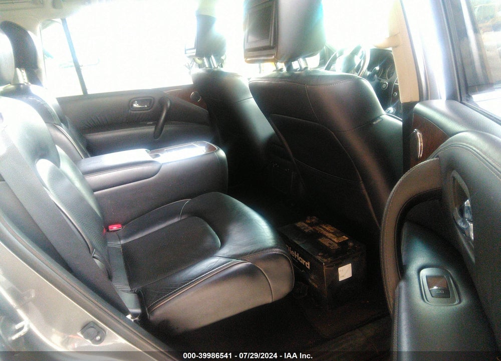 2015 INFINITI QX80 VIN: JN8AZ2NF8F9571716
