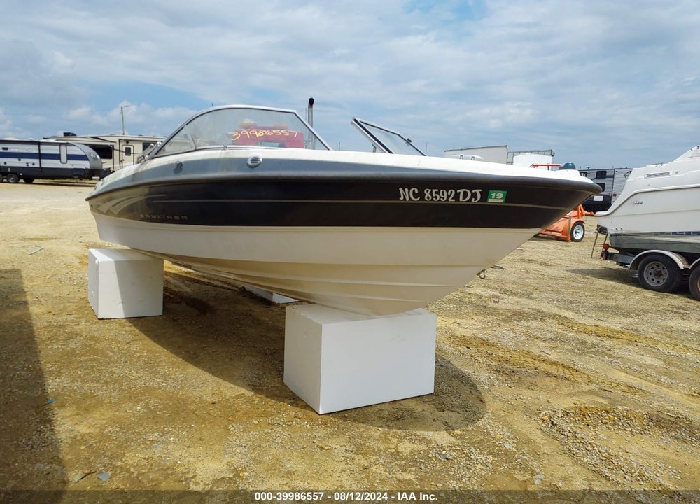 2008 BAYLINER 185 VIN: BBBX05CSD808