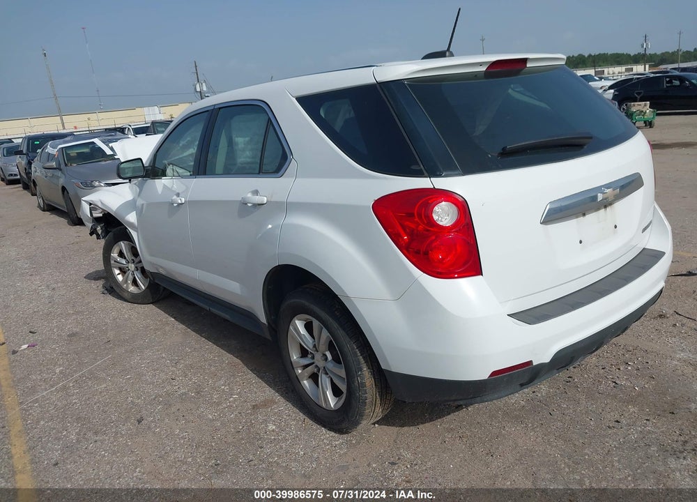 2015 CHEVROLET EQUINOX LS VIN: 1GNALAEK6FZ135247