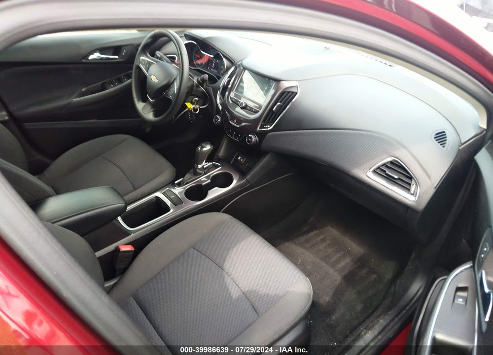 2018 CHEVROLET CRUZE LT AUTO VIN: 1G1BE5SM6J7193313