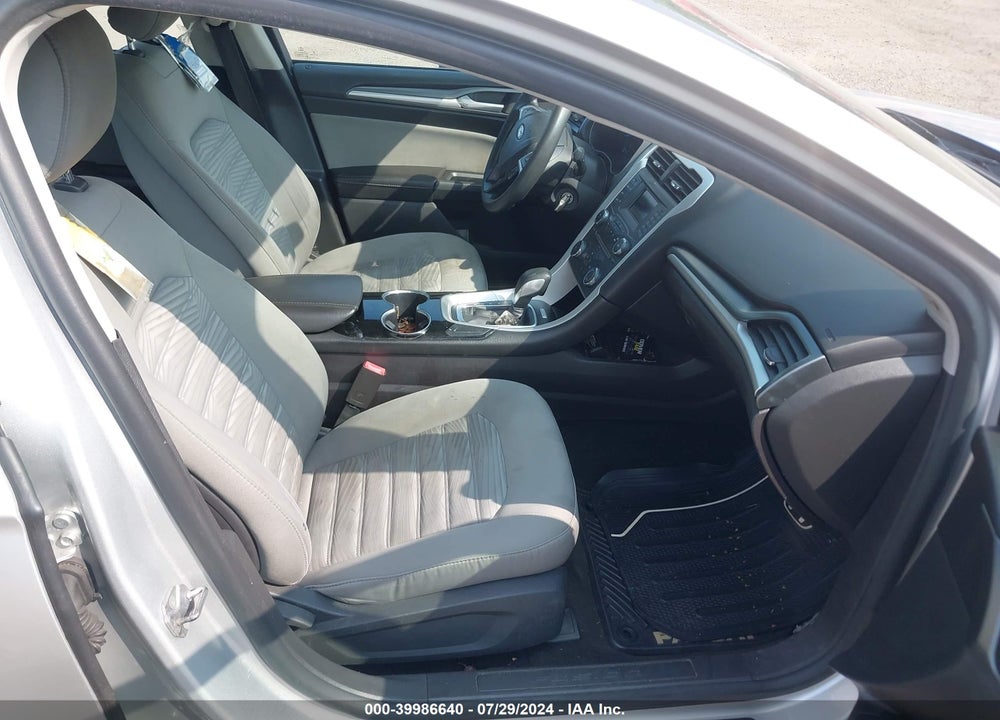 2016 FORD FUSION S VIN: 3FA6P0G79GR199588