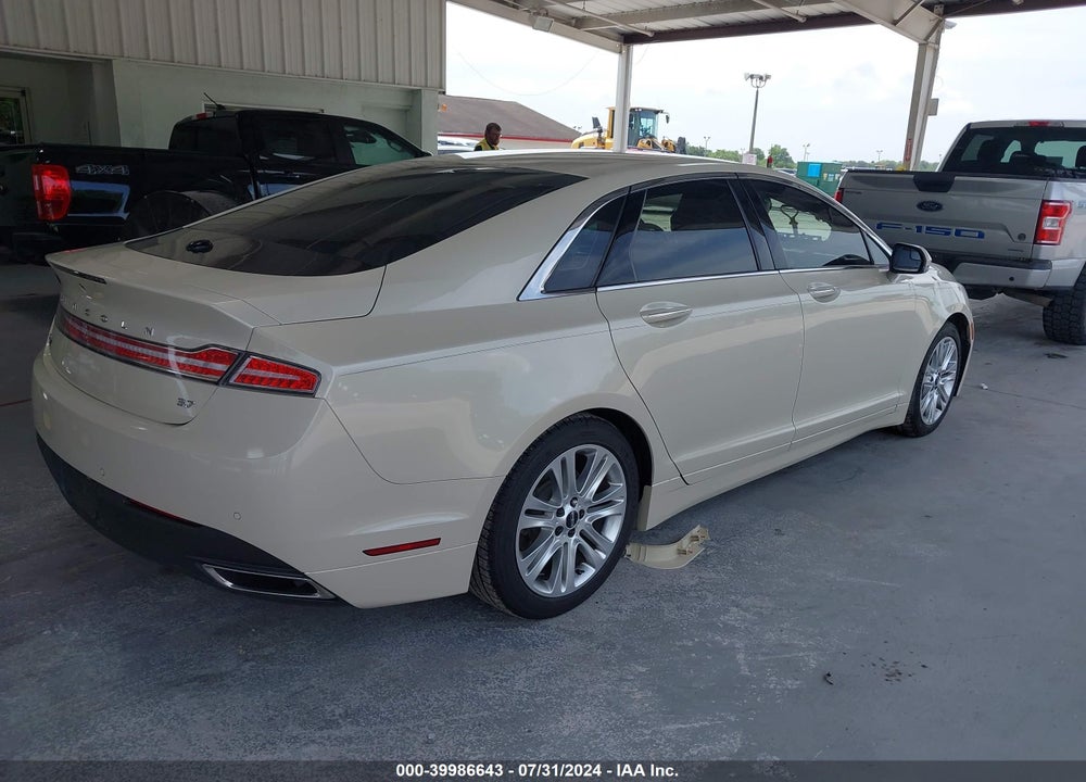 2015 LINCOLN MKZ VIN: 3LN6L2GK5FR603941