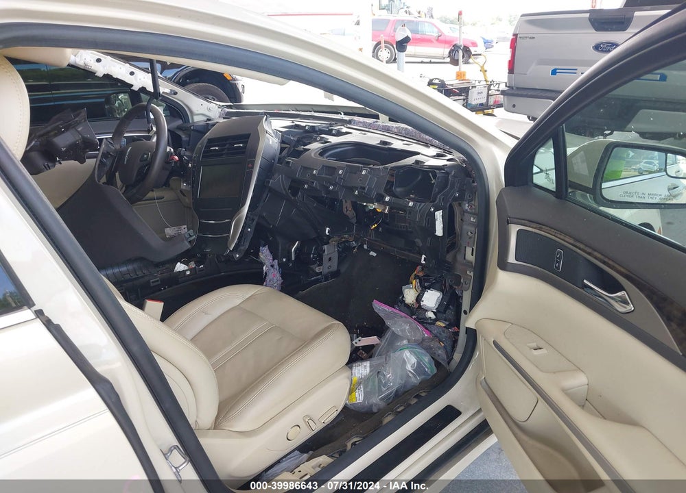 2015 LINCOLN MKZ VIN: 3LN6L2GK5FR603941