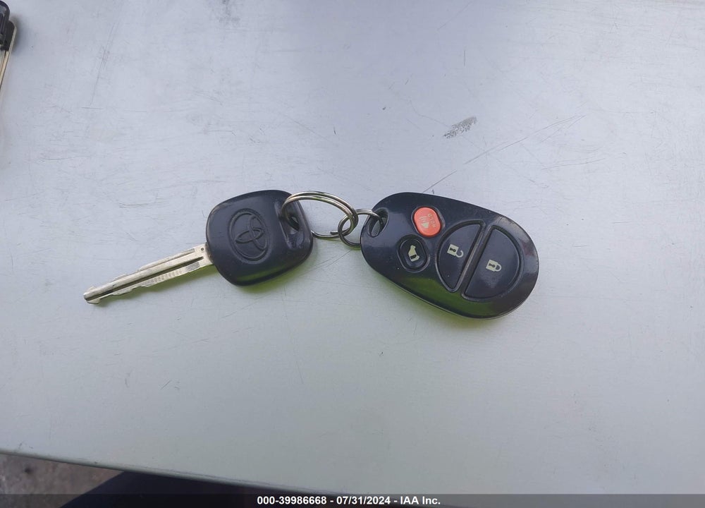 2008 TOYOTA SIENNA LE VIN: 5TDZK23C18S206701