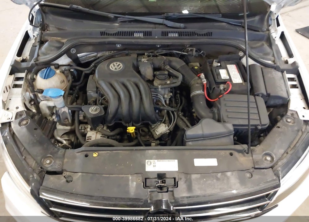 2015 VOLKSWAGEN JETTA 2.0L S VIN: 3VW2K7AJ5FM412453