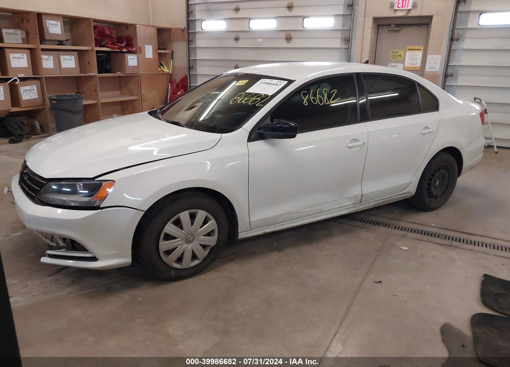 2015 VOLKSWAGEN JETTA 2.0L S VIN: 3VW2K7AJ5FM412453