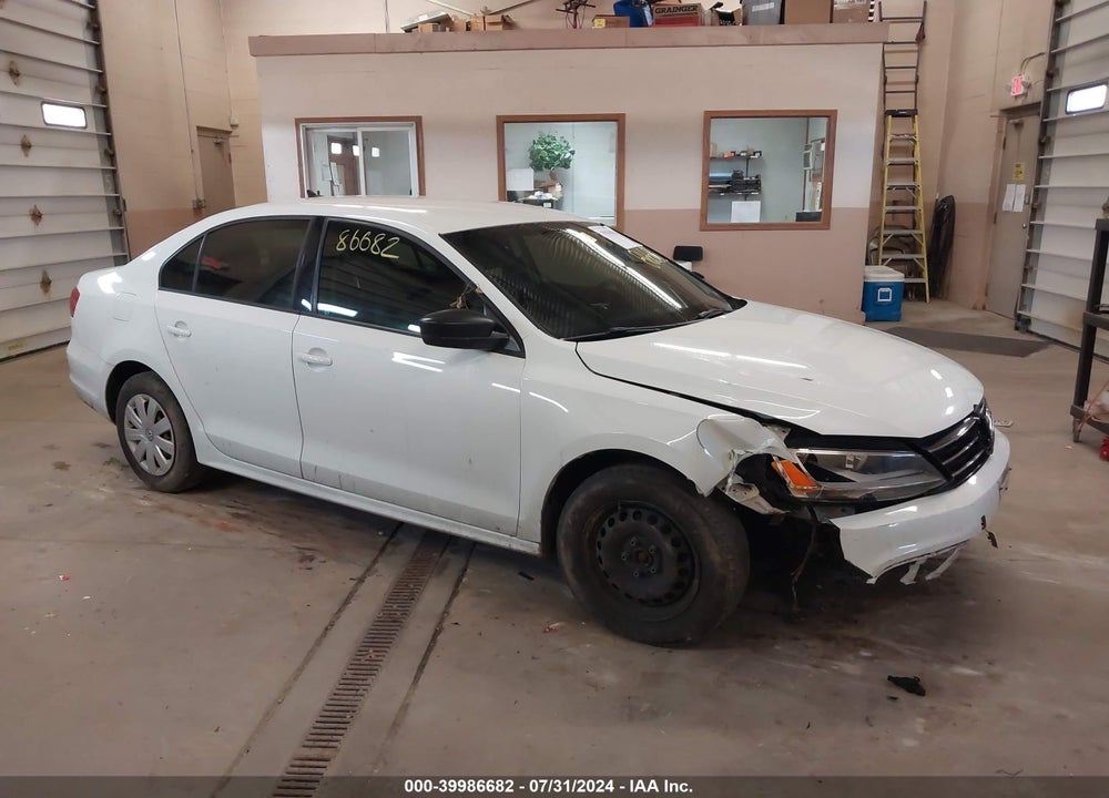 2015 VOLKSWAGEN JETTA 2.0L S VIN: 3VW2K7AJ5FM412453