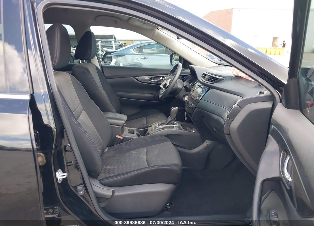 2017 NISSAN ROGUE S VIN: JN8AT2MTXHW136807