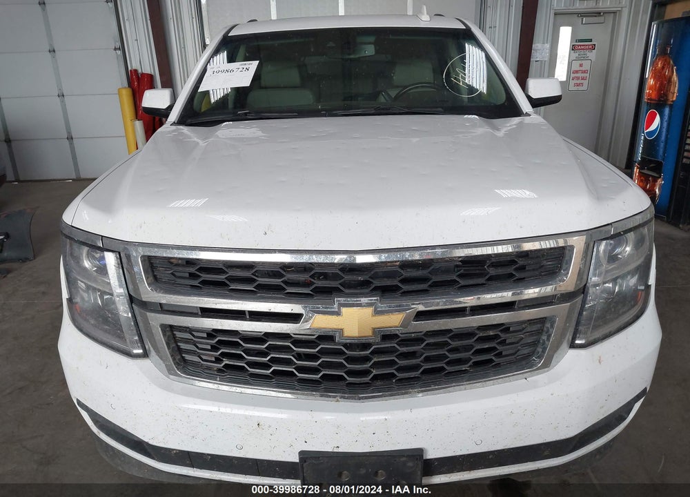 2017 CHEVROLET SUBURBAN LT VIN: 1GNSKHKC4HR276303