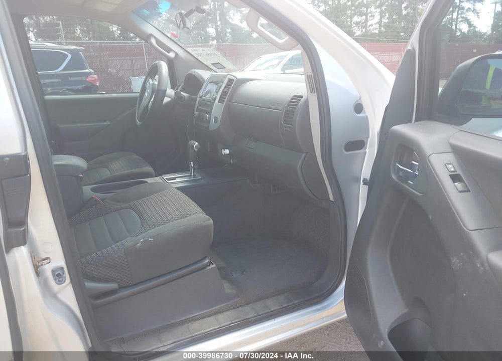 2015 NISSAN FRONTIER SV-I4 VIN: 1N6BD0CT1FN716613