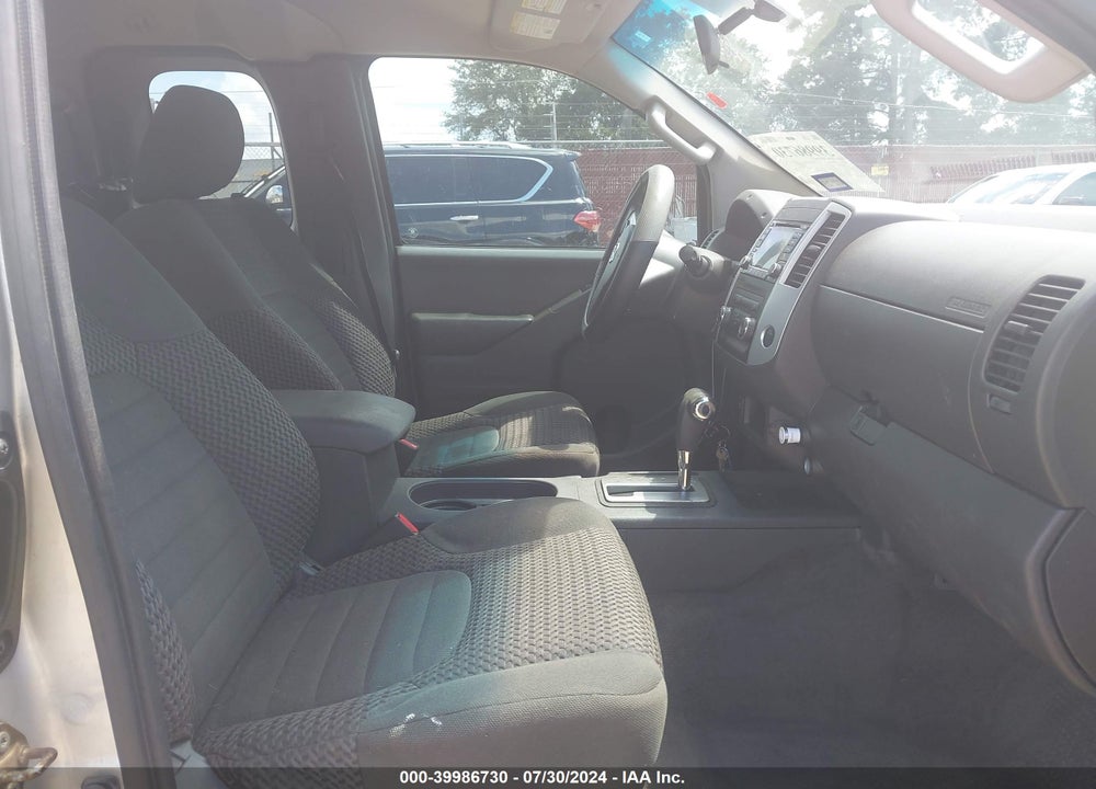 2015 NISSAN FRONTIER SV-I4 VIN: 1N6BD0CT1FN716613