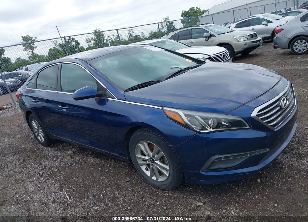 2015 HYUNDAI SONATA SE VIN: 5NPE24AF8FH227460
