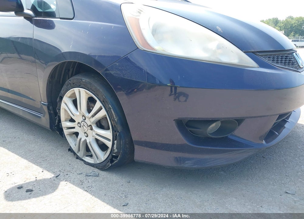 2009 HONDA FIT SPORT VIN: JHMGE88479S069032