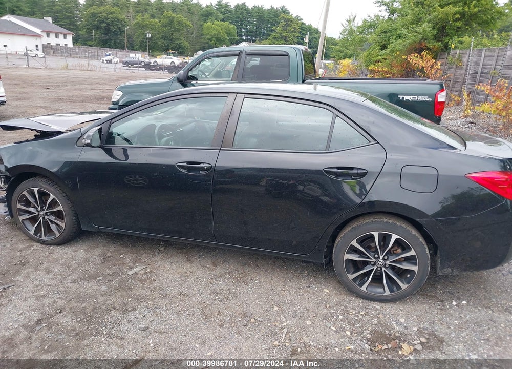 2018 TOYOTA COROLLA SE VIN: 2T1BURHE5JC094207