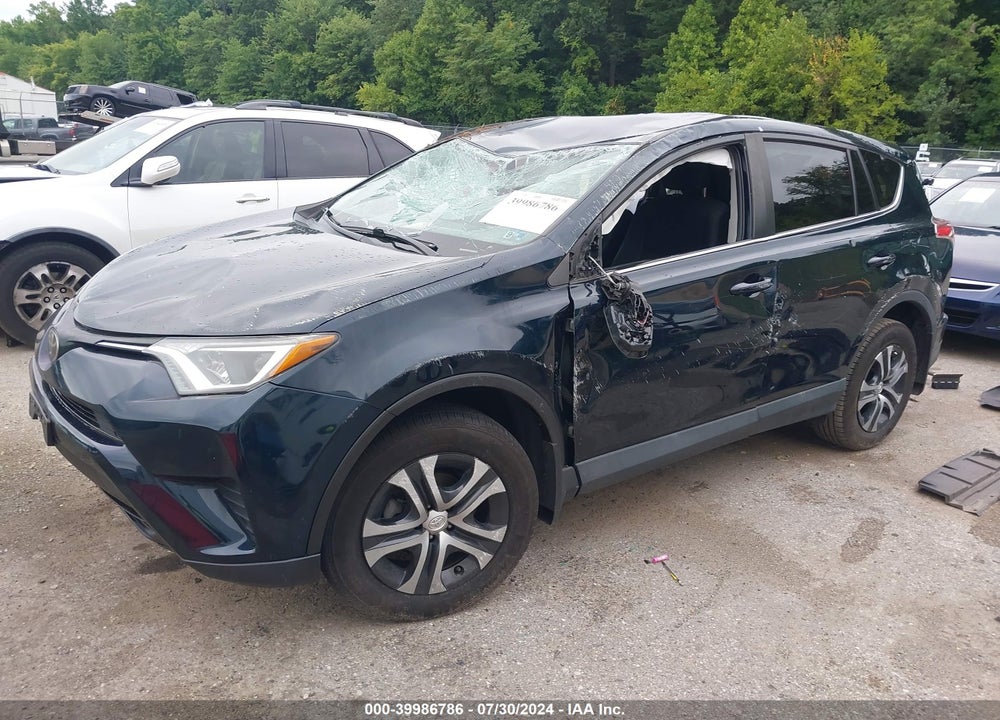 2018 TOYOTA RAV4 LE VIN: 2T3ZFREV1JW491383