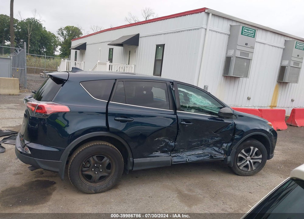 2018 TOYOTA RAV4 LE VIN: 2T3ZFREV1JW491383
