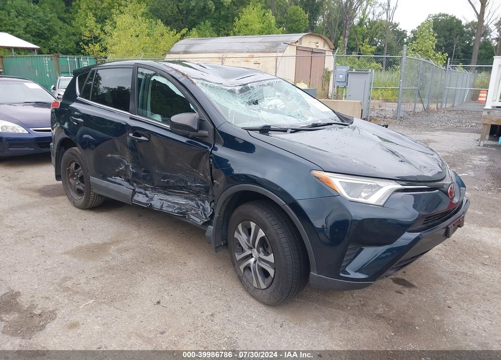 2018 TOYOTA RAV4 LE VIN: 2T3ZFREV1JW491383