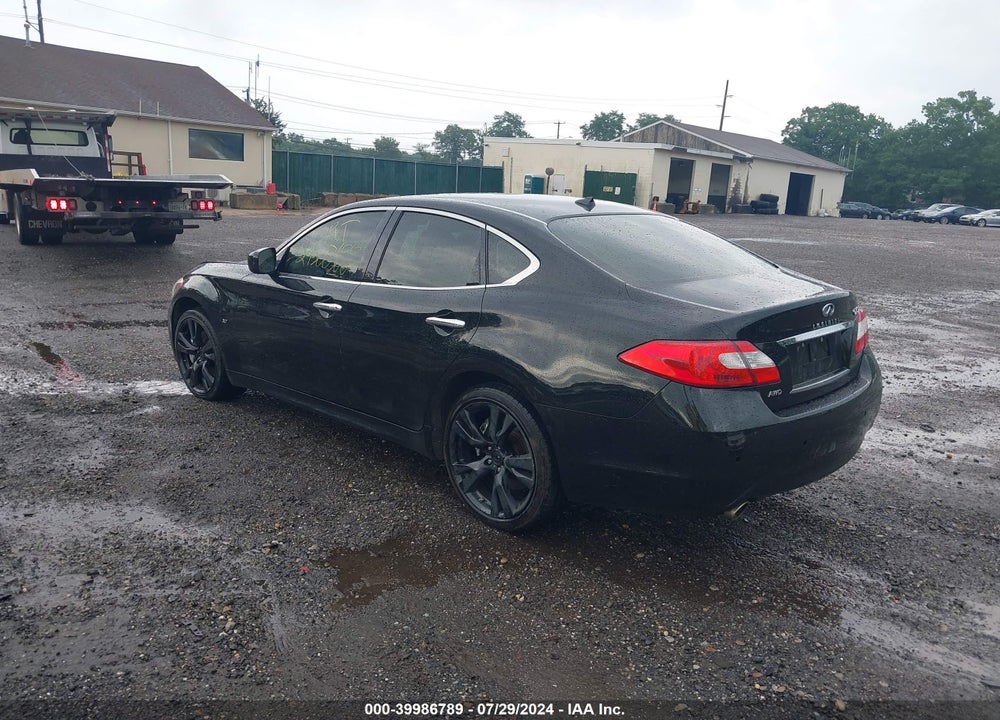2014 INFINITI Q70 3.7X VIN: JN1BY1AR2EM320685