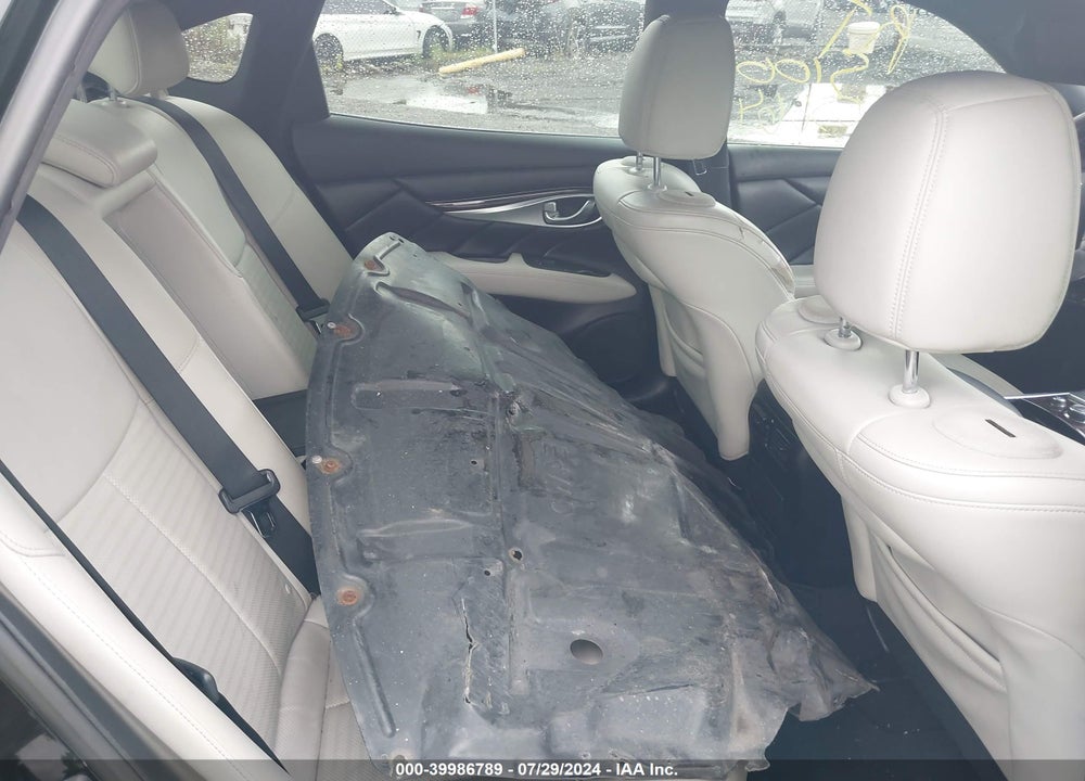 2014 INFINITI Q70 3.7X VIN: JN1BY1AR2EM320685