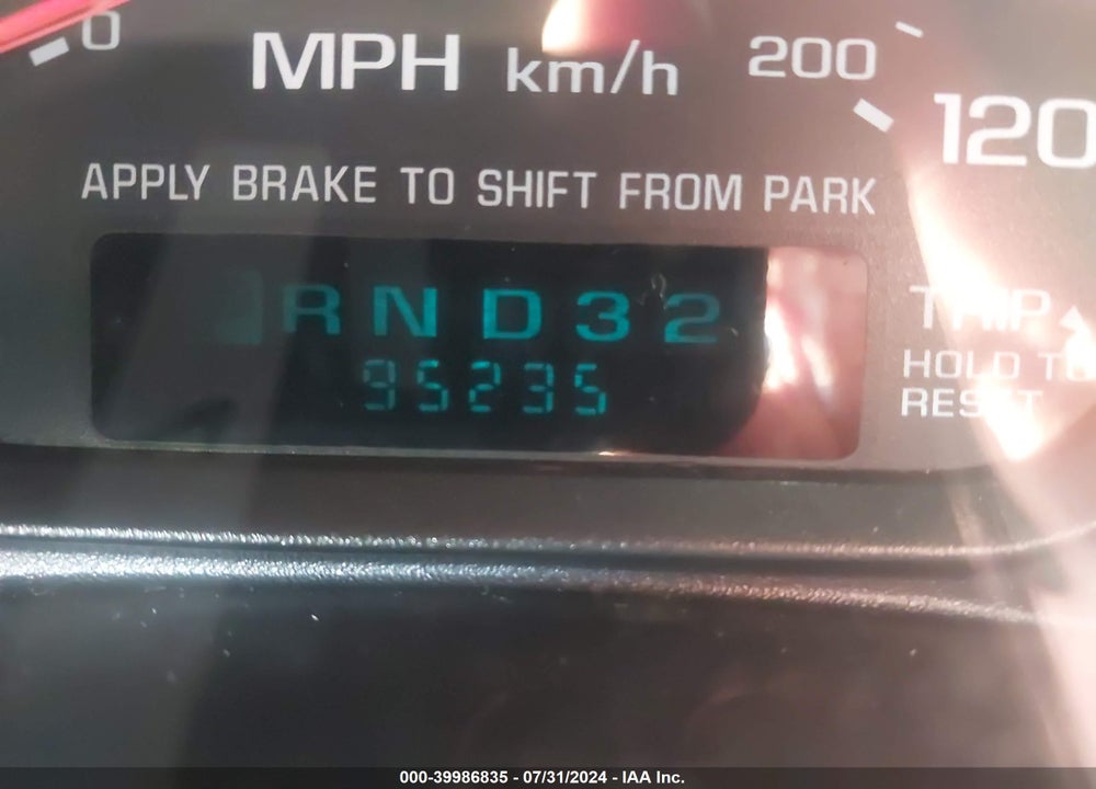 2001 CHEVROLET MONTE CARLO LS VIN: 2G1WW12E319183319