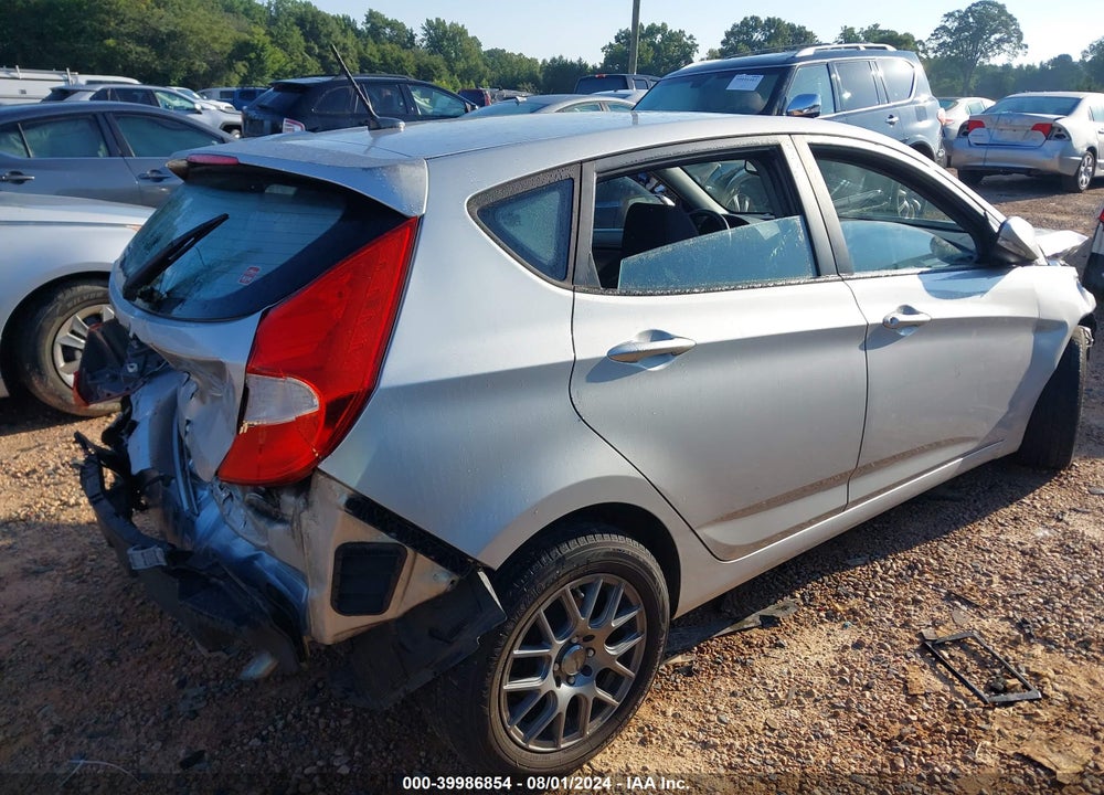 2013 HYUNDAI ACCENT SE VIN: KMHCU5AE5DU104020