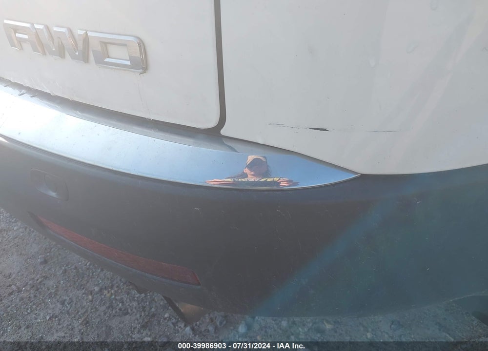 2011 GMC ACADIA SLT-1 VIN: 1GKKVRED1BJ339216