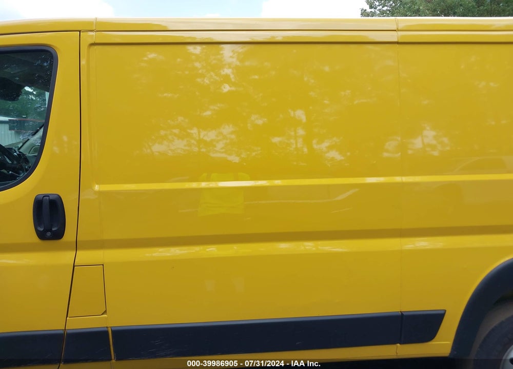 2022 RAM PROMASTER 1500 LOW ROOF 136 WB VIN: 3C6LRVAG9NE109560