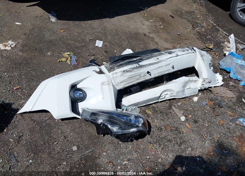 2024 TOYOTA 4RUNNER SR5 VIN: JTEMU5JR0R6262493
