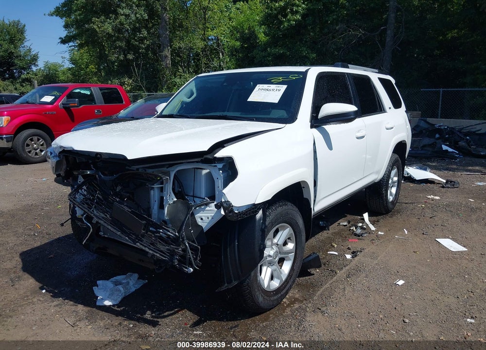 2024 TOYOTA 4RUNNER SR5 VIN: JTEMU5JR0R6262493