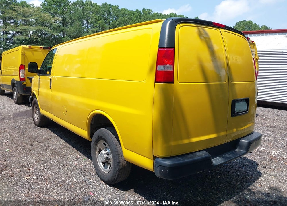2020 CHEVROLET EXPRESS CARGO RWD 2500 REGULAR WHEELBASE WT VIN: 1GCWGAFG5L1238120